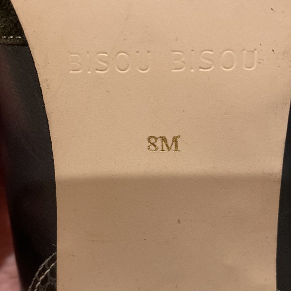 Bisou Bisou Michele Bohbot Retro Leather and Suede Peep Toe Pumps Heels Size 8M - Picture 7 of 14